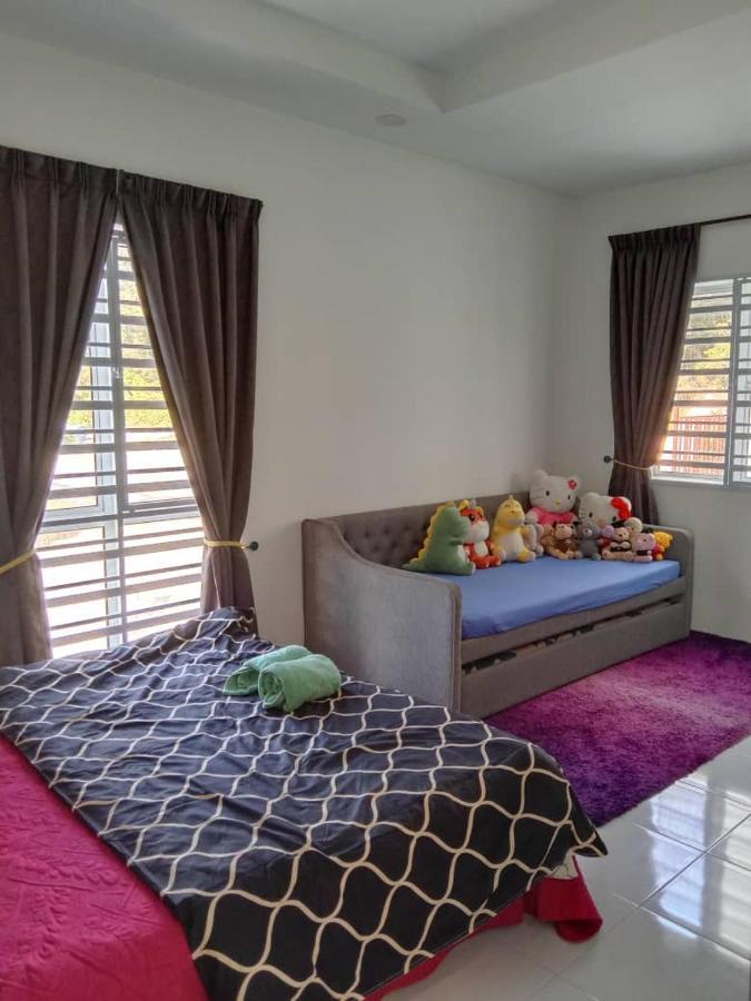Ramadhina Eagle Eye View Home2Stay Emerald Avenue Brincsang Kültér fotó